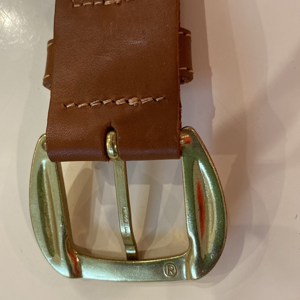 Ladies Leather Belt w/Embroidery Design. Size XL. 38” Long. - Picture 7 of 8